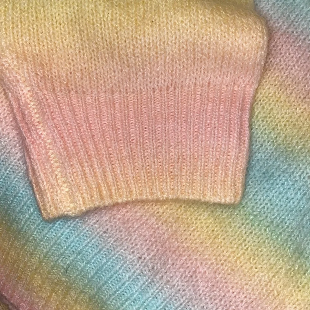 BB Dakota by Steve Madden Ombre Sweater - Picture 5 of 6